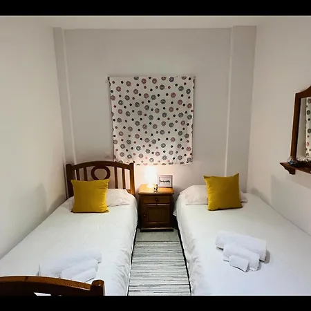 Homestay En Virgen Del Rocio Seville